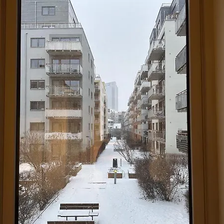 Rum i privatbostad And Cozy Next To S *