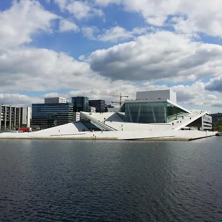 And Cozy Next To S * Oslo